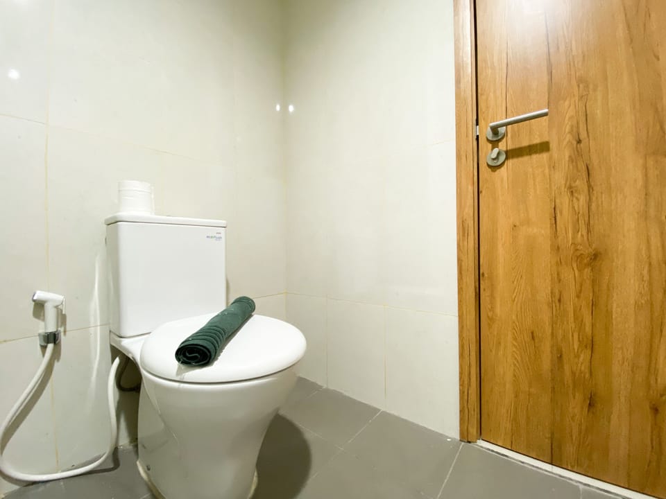 Minimalist Studio Room LRT City Jatibening Apartment Apartment in West Java