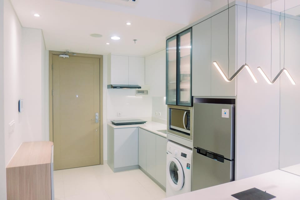 Apartment, 2 Bedrooms | Private kitchen | Full-size fridge, stovetop