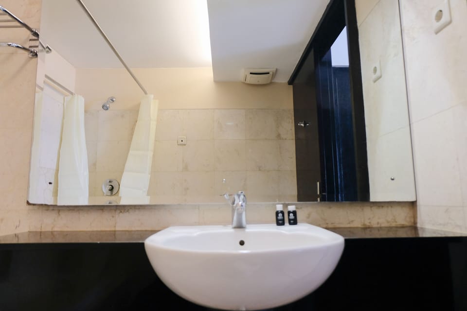 Apartment, 3 Bedrooms | Bathroom