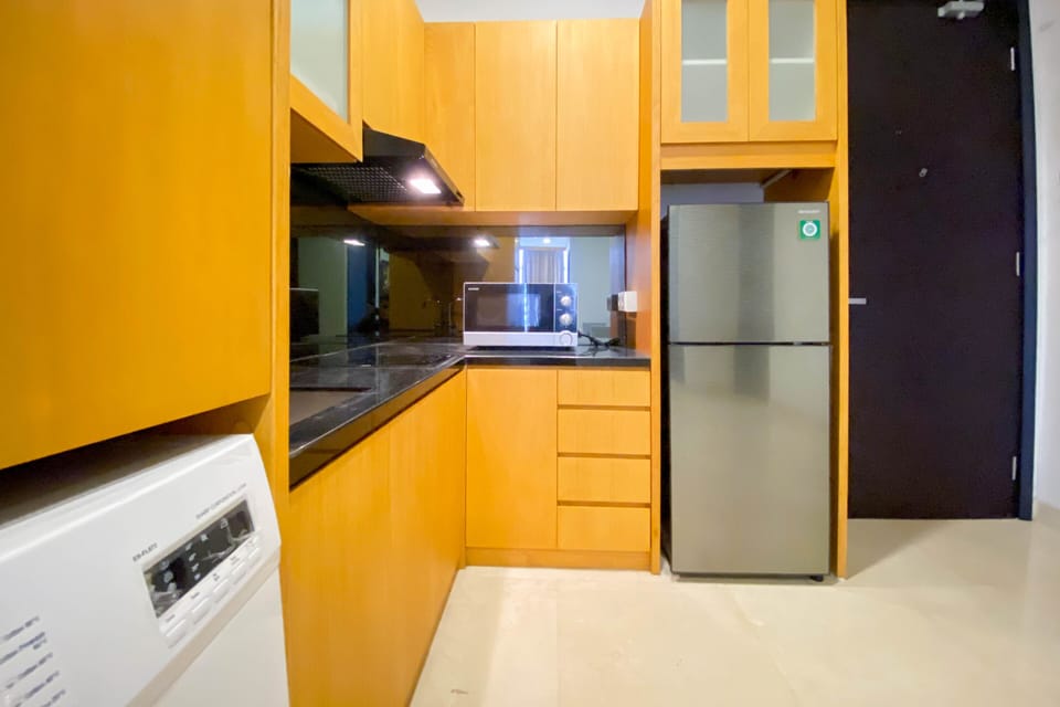 Apartment, 3 Bedrooms | Private kitchen | Full-size fridge, stovetop