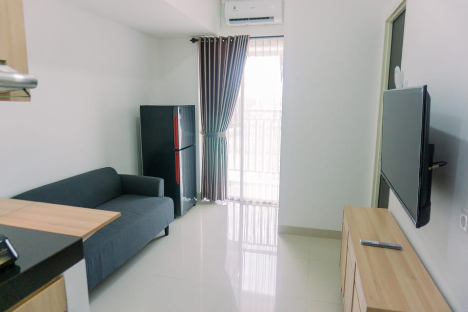 Apartment, 2 Bedrooms | Living area