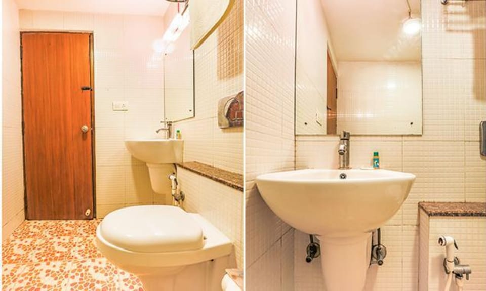 Deluxe Room | Bathroom | Shower, rainfall showerhead, free toiletries, bidet