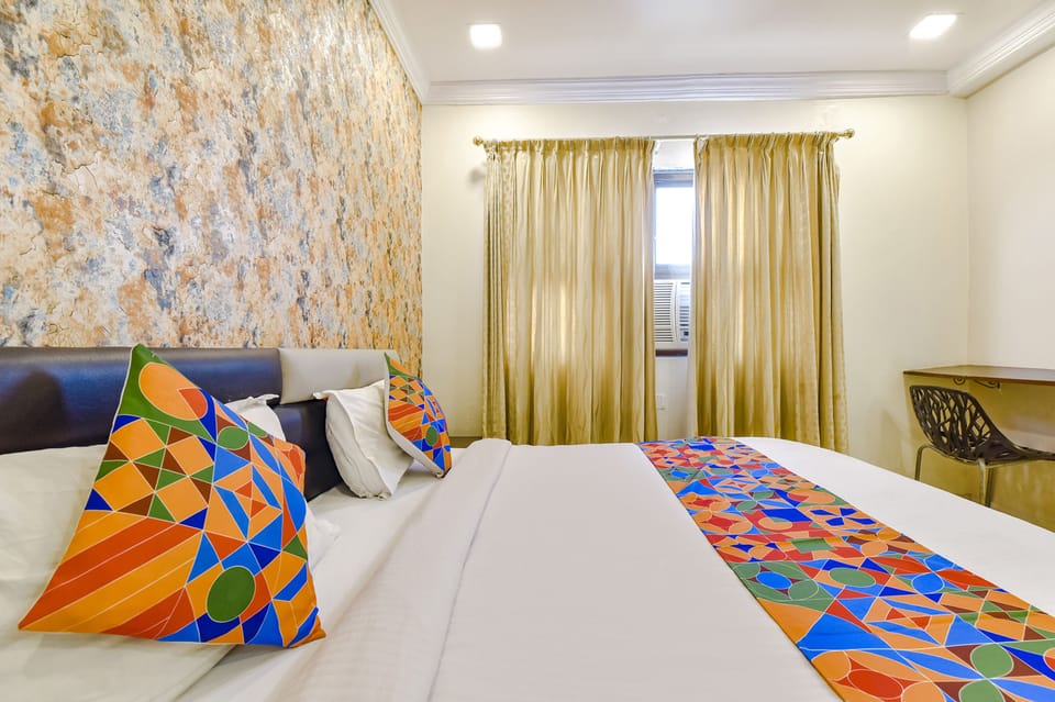 Egyptian cotton sheets, premium bedding, in-room safe, soundproofing