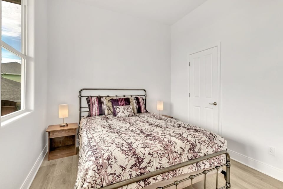House, 4 Bedrooms | 4 bedrooms, iron/ironing board, WiFi (free)