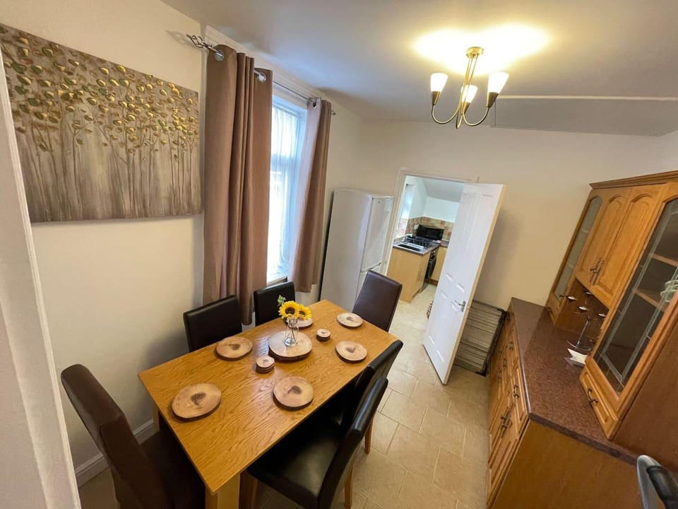 House | Dining
