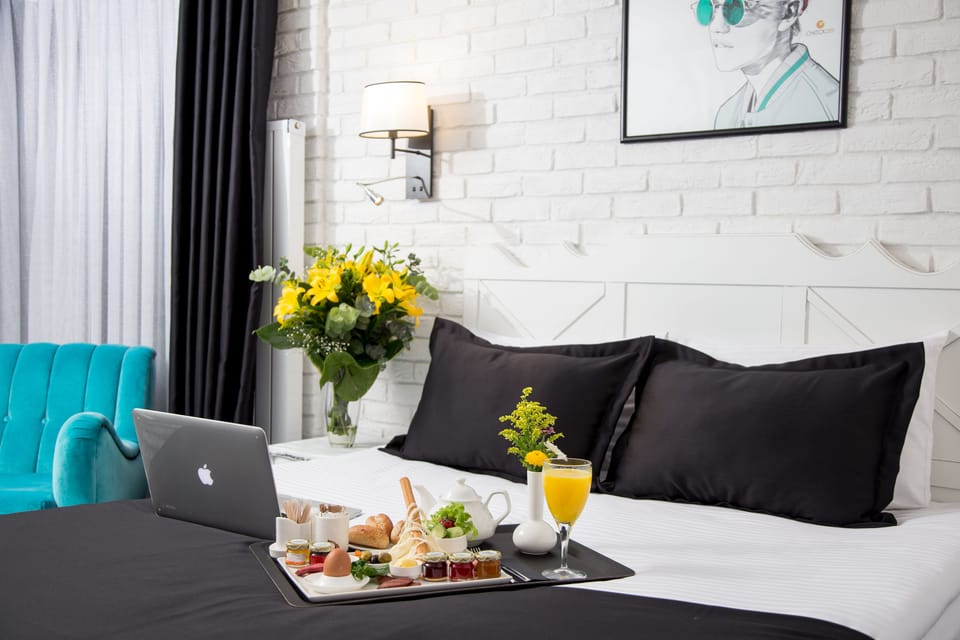 Room service - dining