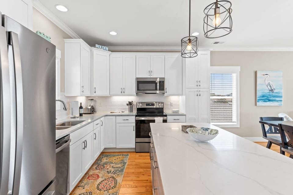 House, 3 Bedrooms | Private kitchen | Fridge, oven, coffee/tea maker, toaster