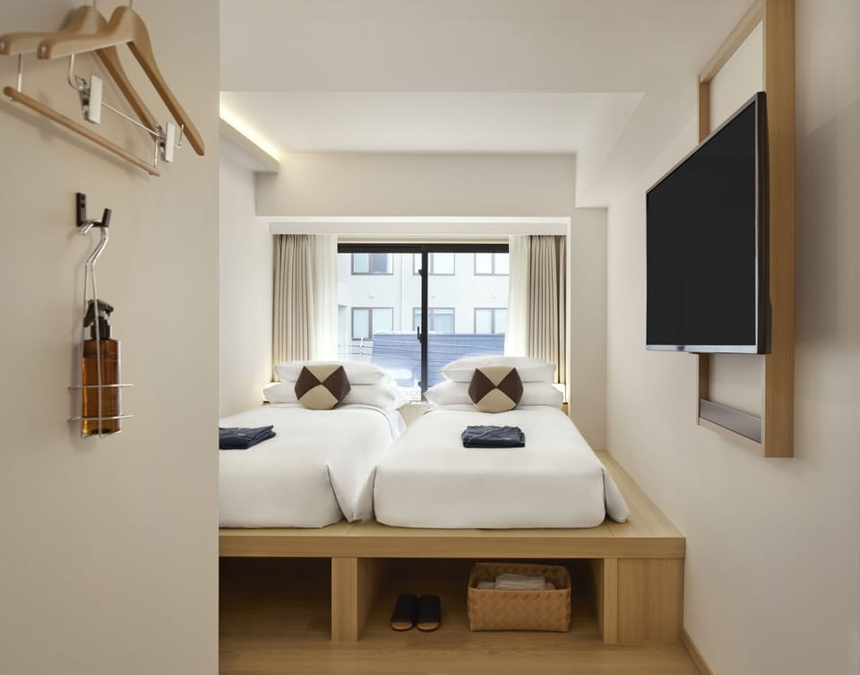 Blackout drapes, soundproofing, free WiFi, bed sheets