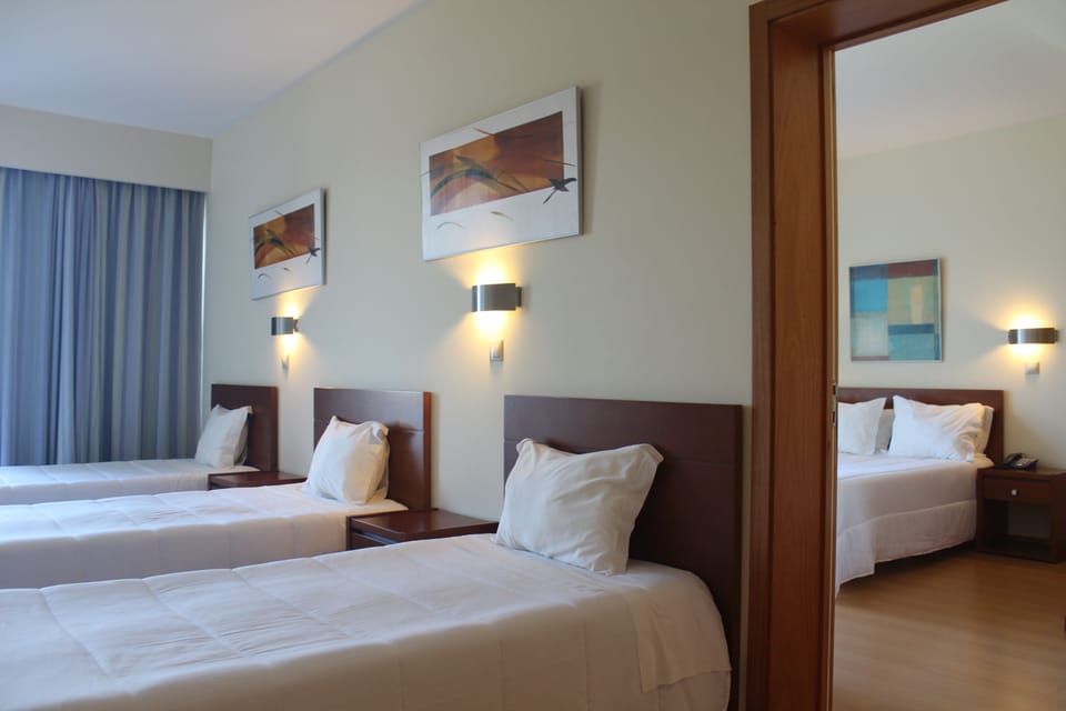 Family Room | Minibar, desk, laptop workspace, free WiFi