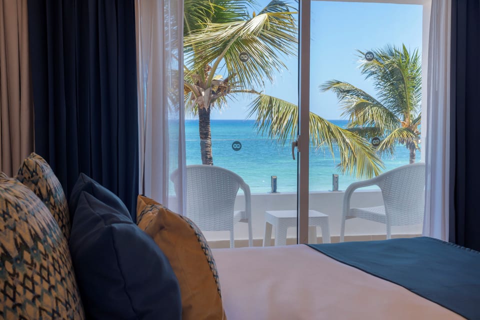 Standard Double Room, Sea View | In-room safe, desk, laptop workspace, blackout drapes