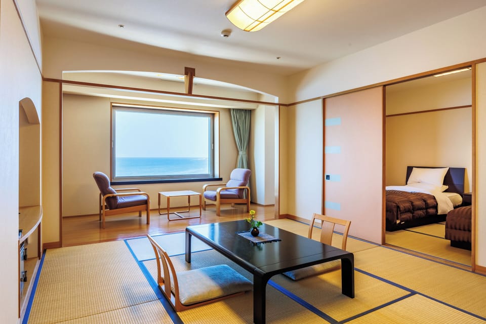 Ocean Front Japanese Modern Room Suite, Non Smoking | Down comforters, in-room safe, free WiFi, bed sheets