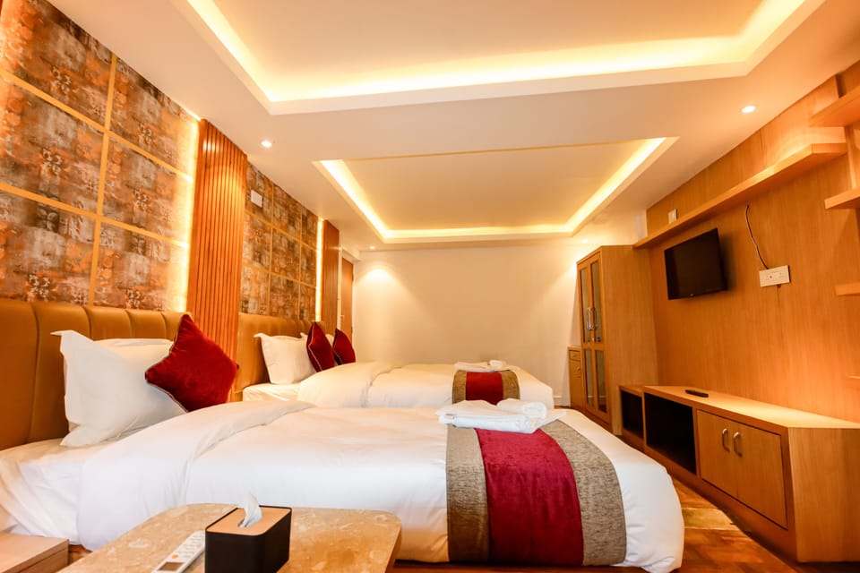 Family Room | Soundproofing, free WiFi, bed sheets
