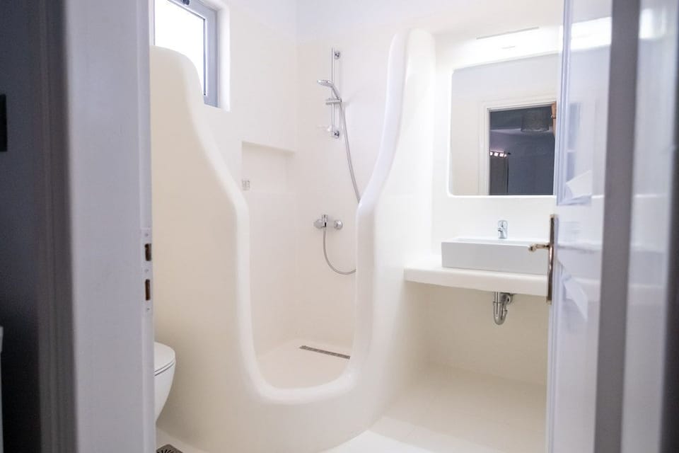 Family Room, Sea View | Bathroom | Free toiletries, hair dryer, slippers, towels