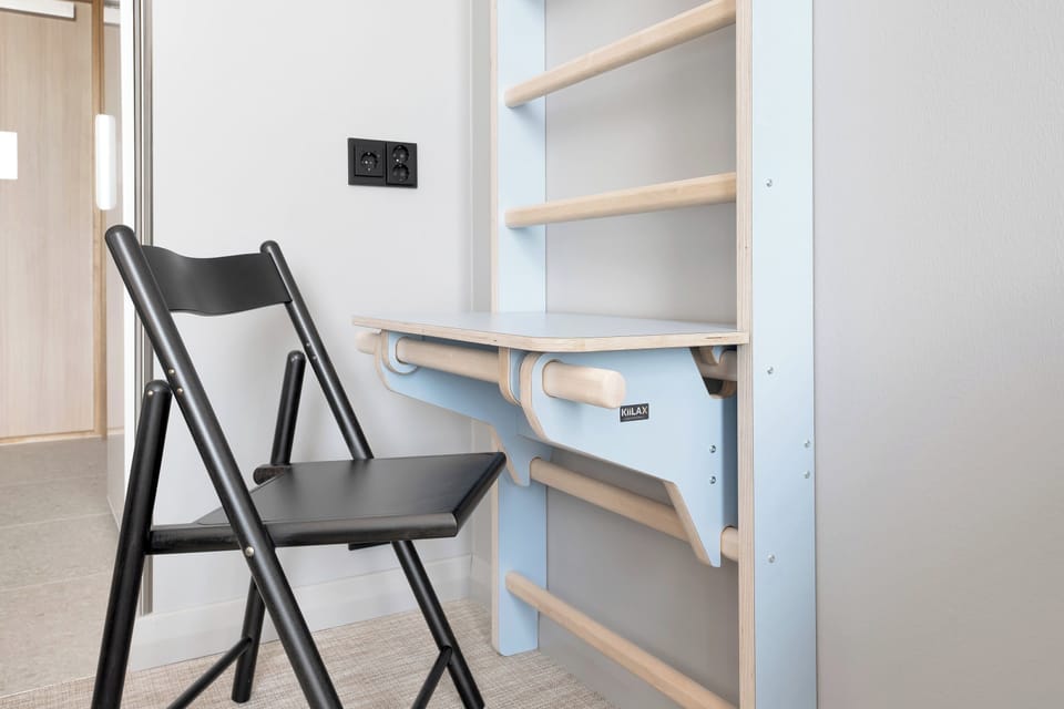 Standard Twin Room (Extra bed possible) | Laptop workspace, blackout drapes, iron/ironing board, cribs (free)