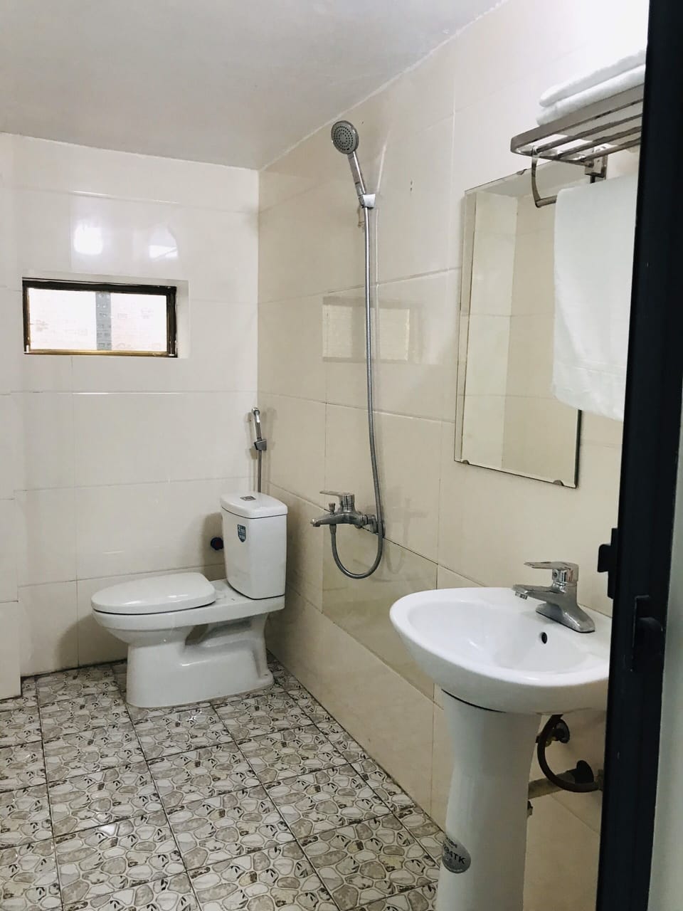 Superior Double Room | Bathroom | Shower, rainfall showerhead, designer toiletries, hair dryer