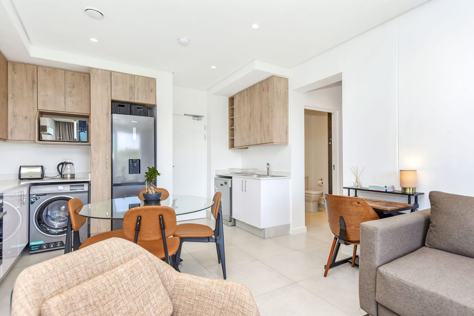 Comfort Apartment | Private kitchen | Fridge, microwave, oven, stovetop