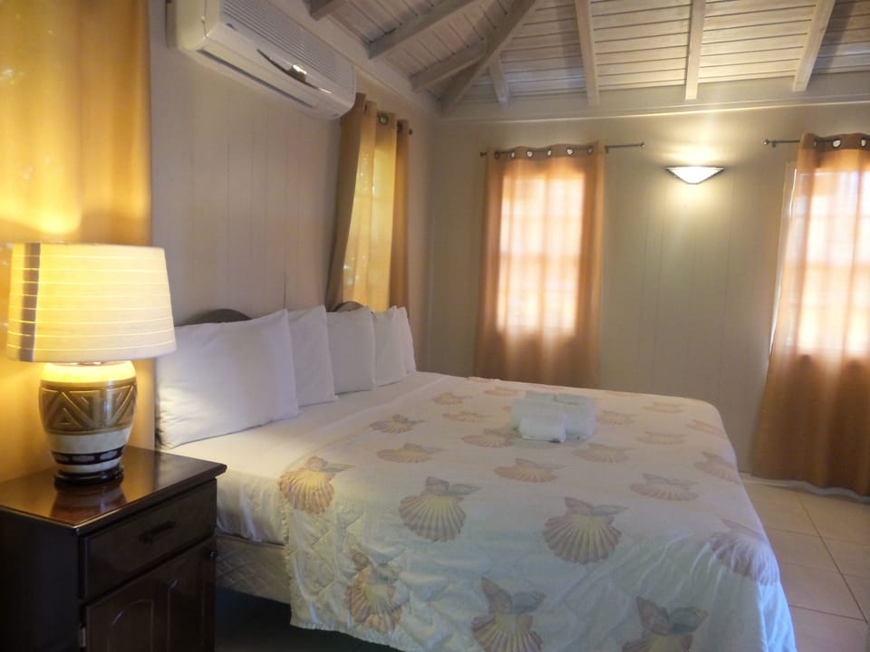 Cottage | WiFi (free), individually furnished, bed sheets