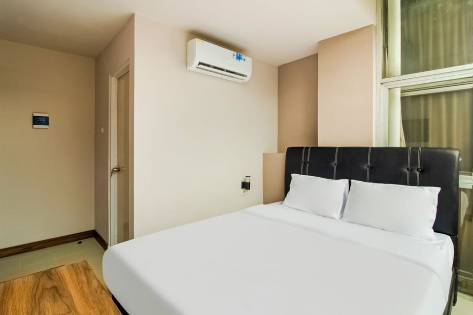 Standard Double Room | Laptop workspace, free WiFi, bed sheets