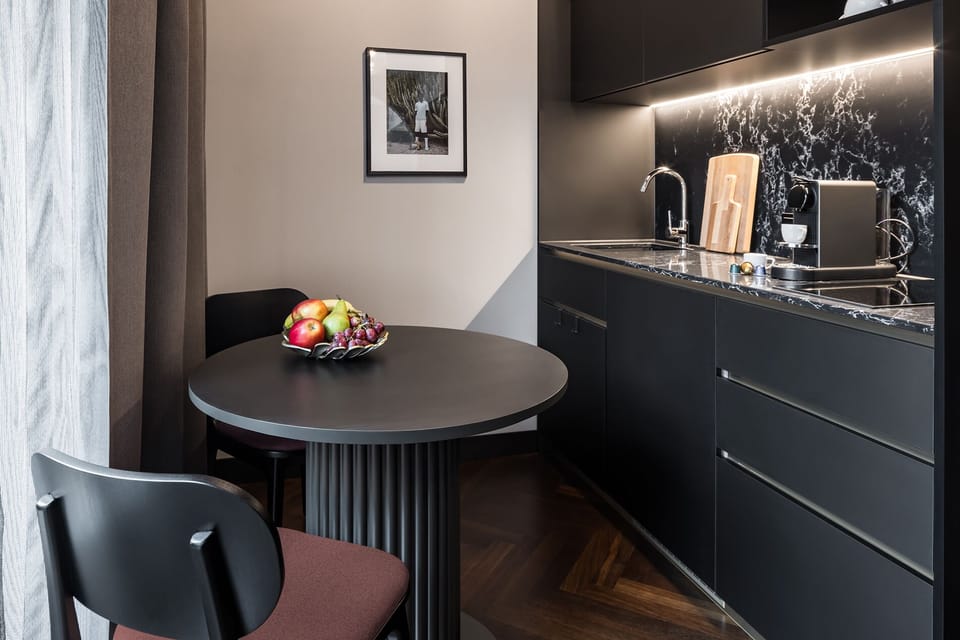 Superior Triple Room, 1 Bedroom, Balcony | Private kitchen | Fridge, microwave, oven, stovetop