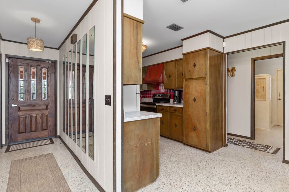 House, Multiple Beds, Patio, Ocean View | Private kitchen | Fridge, microwave, oven, stovetop