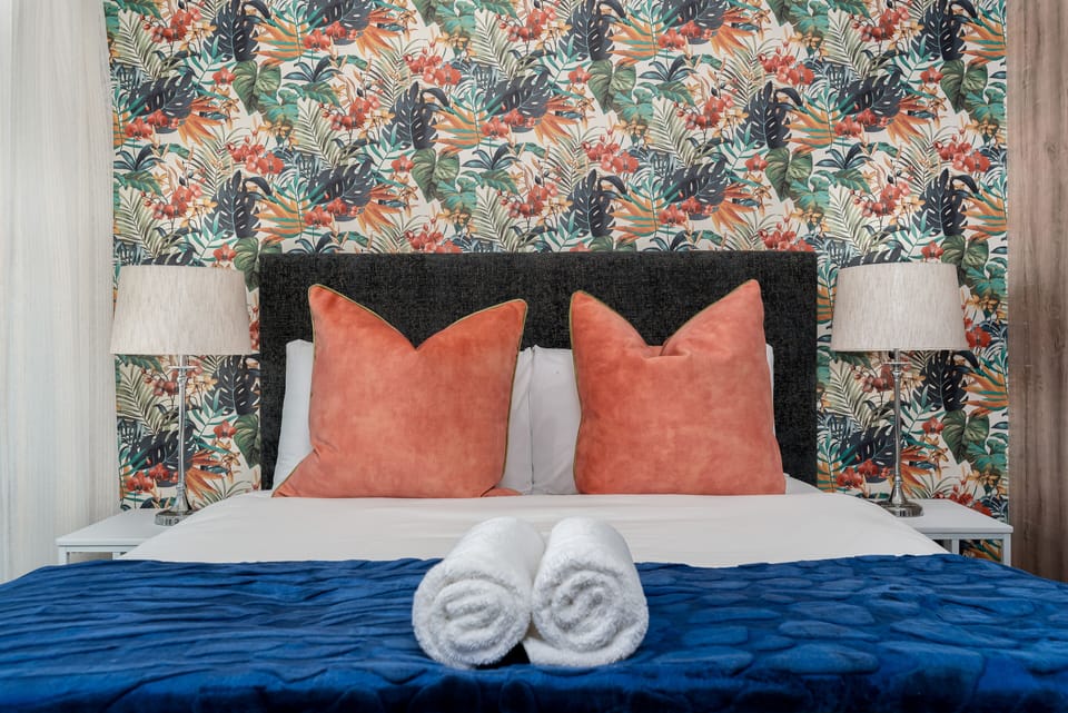 City Studio | In-room safe, laptop workspace, iron/ironing board, free WiFi