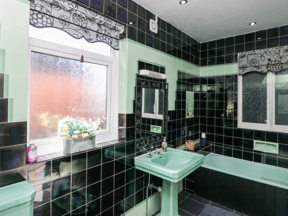 Crystal Cove Cottage in Bridlington