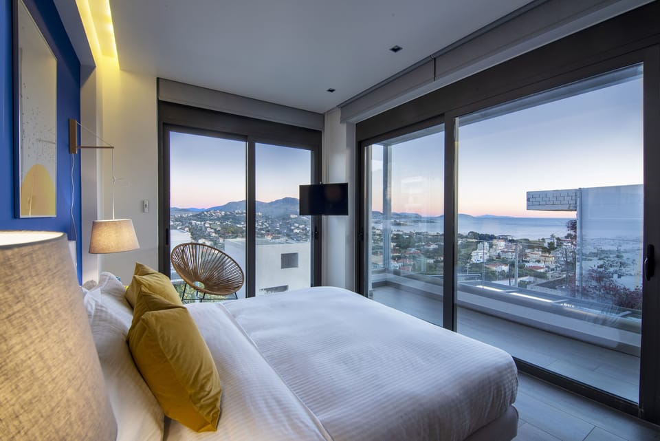 Villa | 3 bedrooms, down comforters, soundproofing, free cribs/infant beds