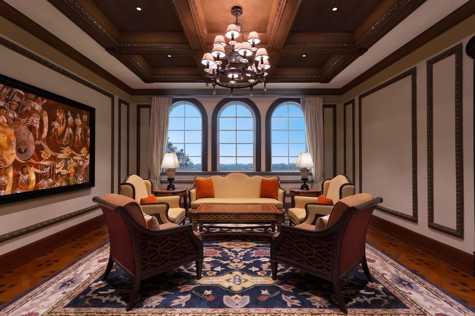 Presidential Villa | Premium bedding, in-room safe, desk, blackout drapes