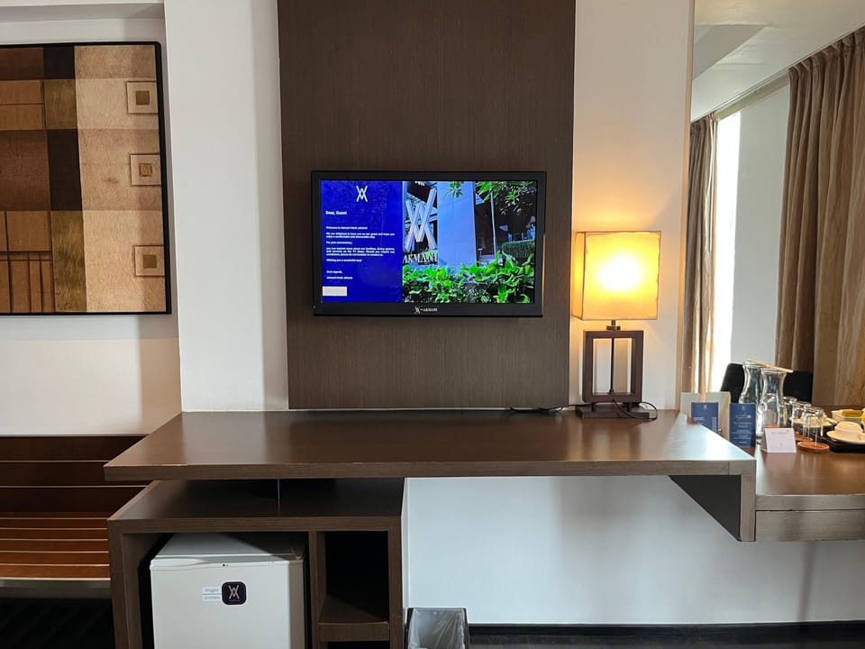 Minibar, in-room safe, desk, blackout drapes