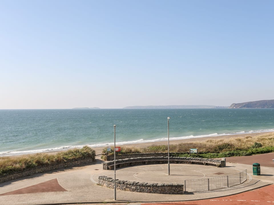 Beach/ocean view
