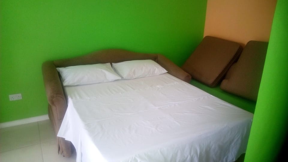Deluxe Studio Suite | Soundproofing, iron/ironing board