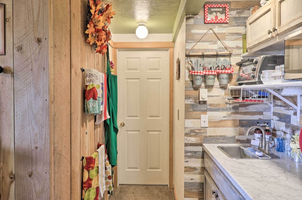 Apartment (1 Bedroom) | Interior