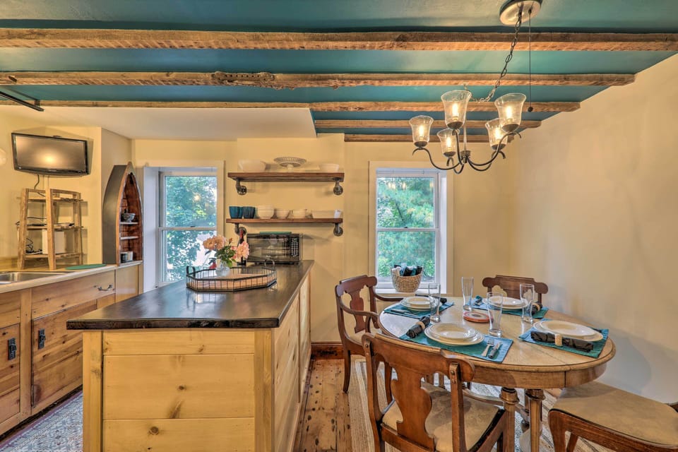 Cottage (2 Bedrooms) | Interior