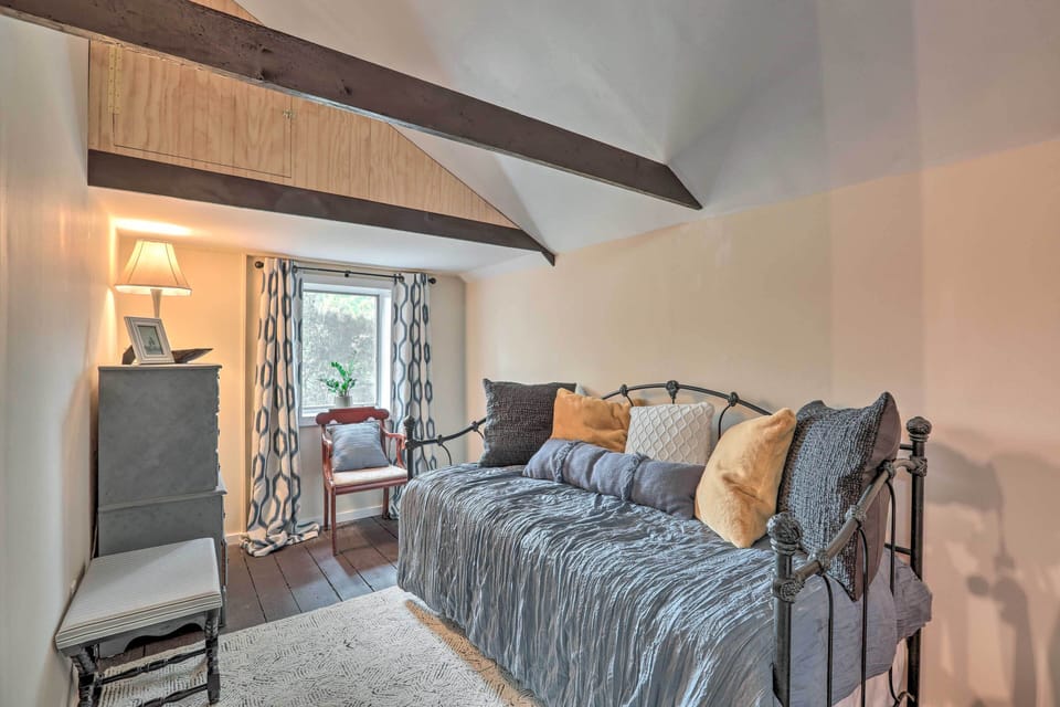 Cottage (2 Bedrooms) | Interior