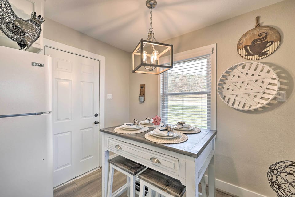 Cottage (2 Bedrooms) | Interior