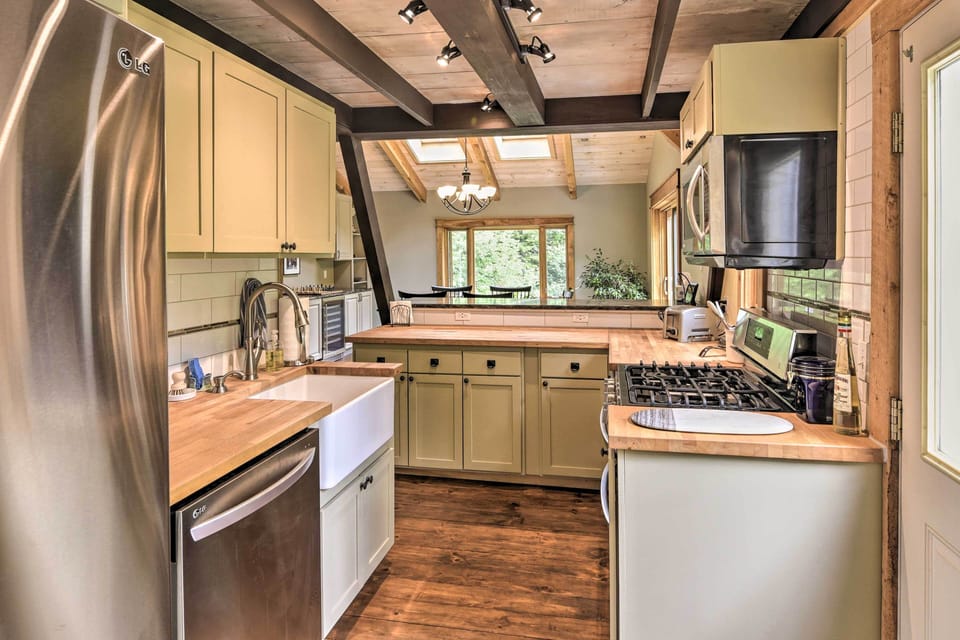 House (2 Bedrooms) | Interior