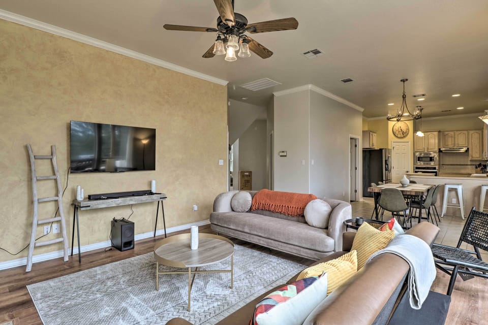 Villa (4 Bedrooms) | Interior