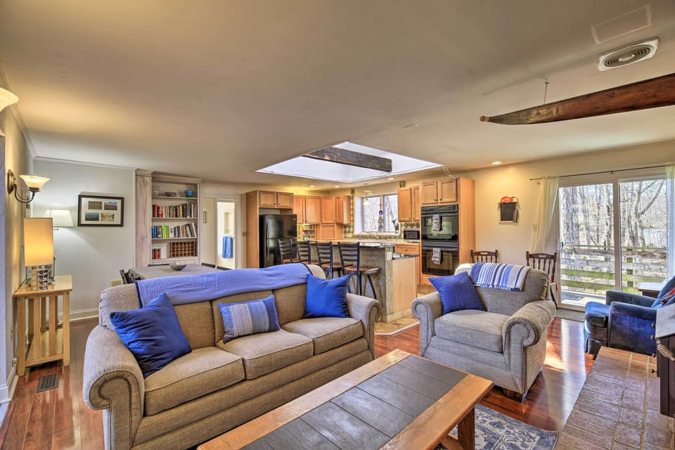 House (3 Bedrooms) | Front of property