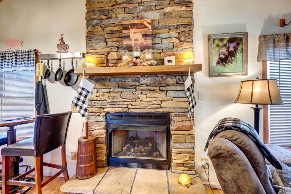 House (2 Bedrooms) | Interior