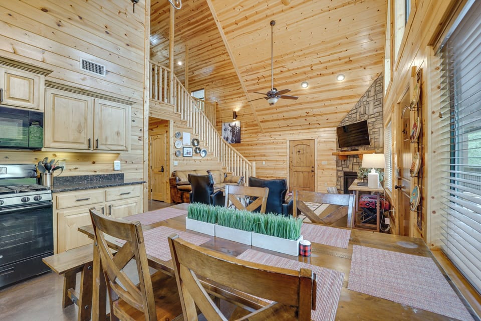 House (3 Bedrooms) | Interior