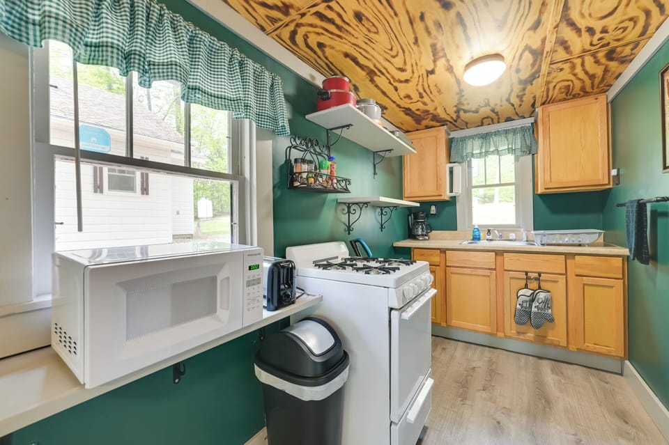 Cottage (2 Bedrooms) | Interior