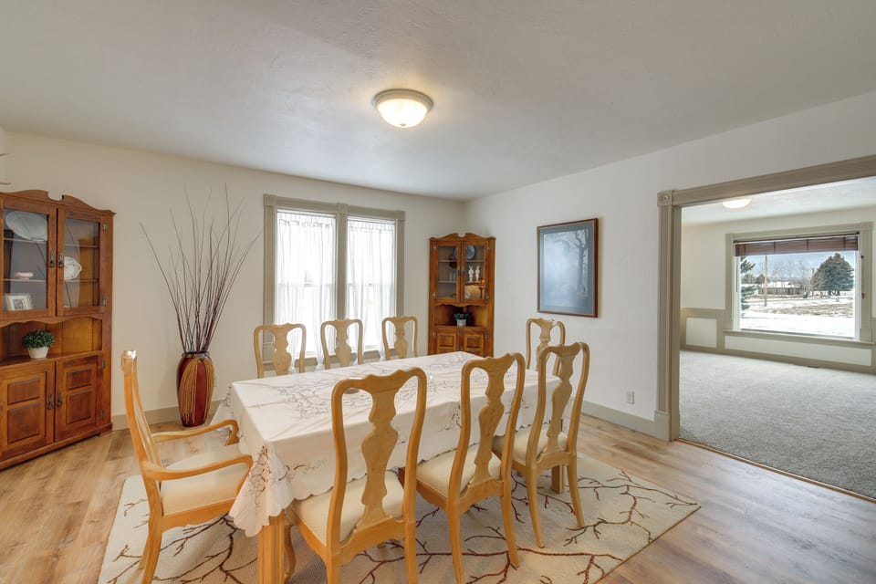 House (4 Bedrooms) | Interior
