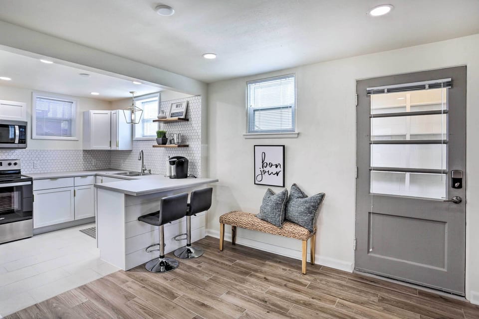 House (2 Bedrooms) | Interior