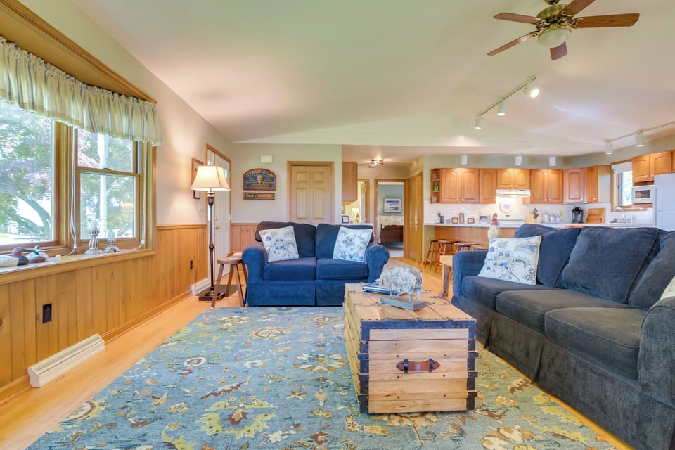 Cottage (2 Bedrooms) | Interior