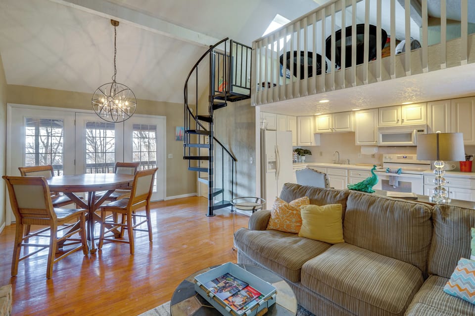 House (2 Bedrooms) | Front of property