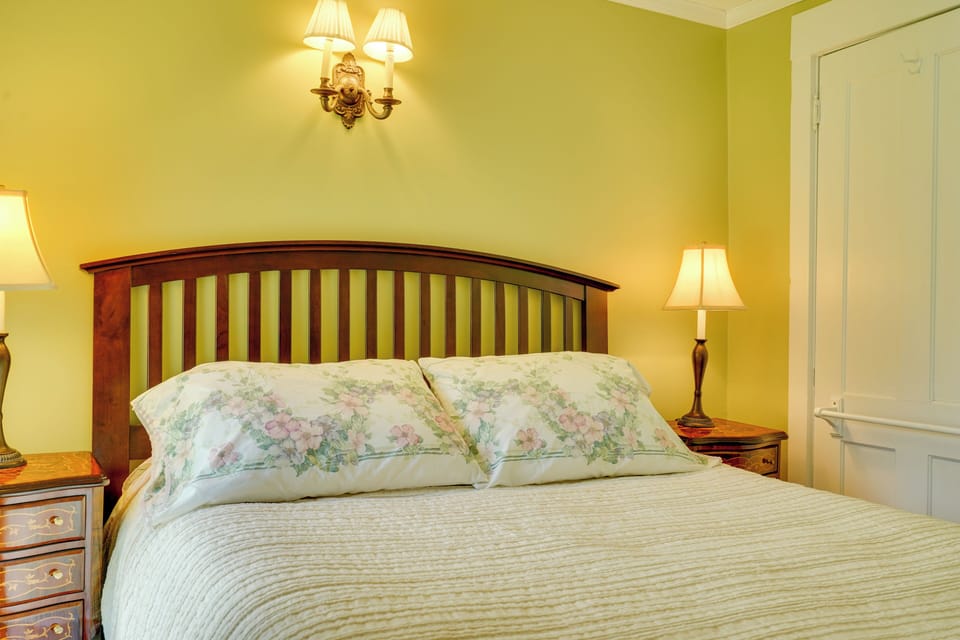 House (5 Bedrooms) | Interior