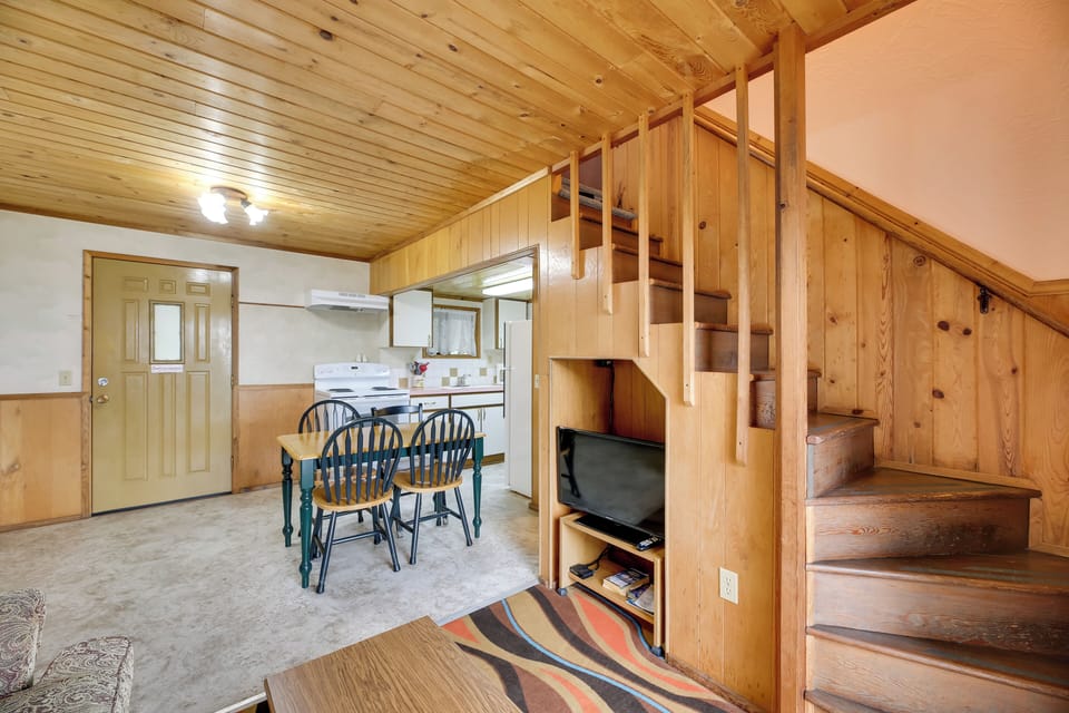Cottage (2 Bedrooms) | Interior