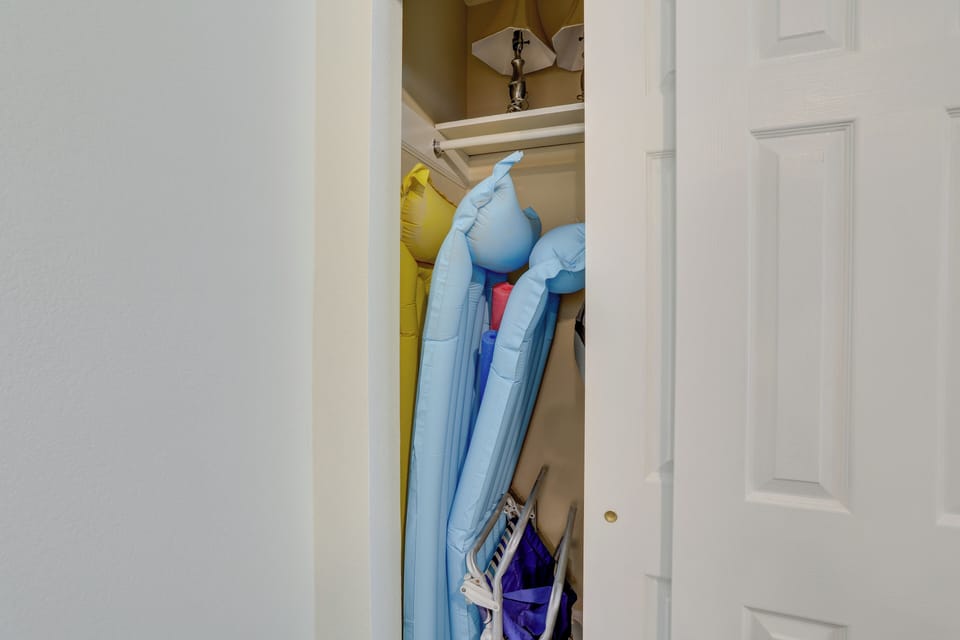 Apartment (0 Bedroom) | Interior