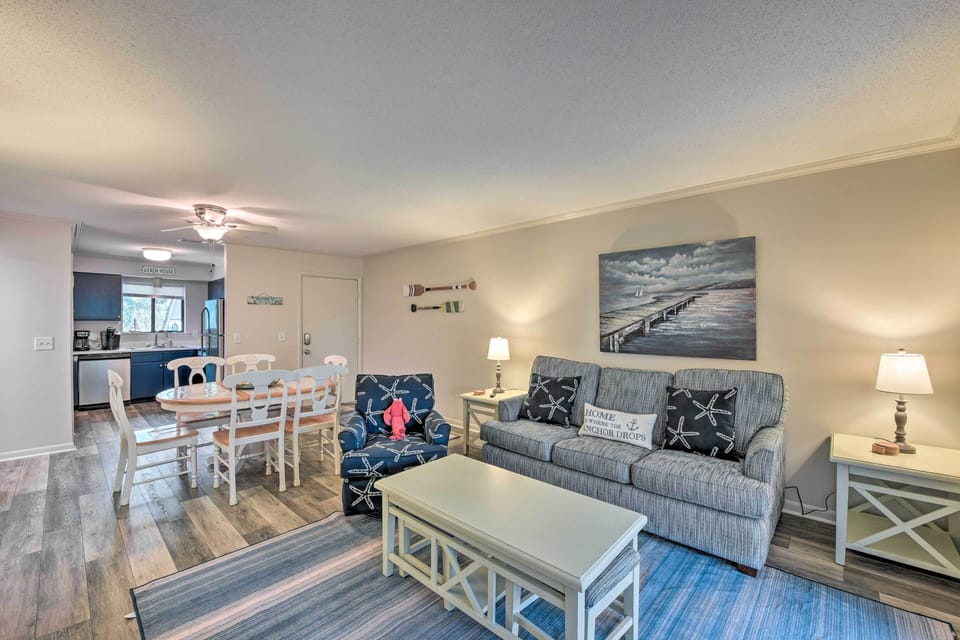 Apartment (2 Bedrooms) | Front of property