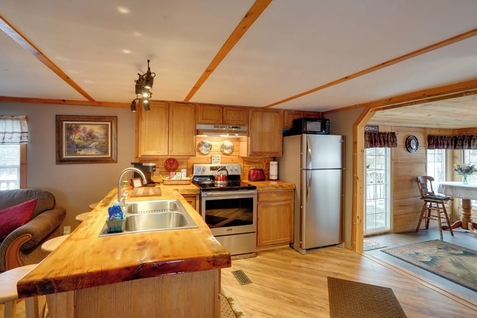 House (2 Bedrooms) | Interior